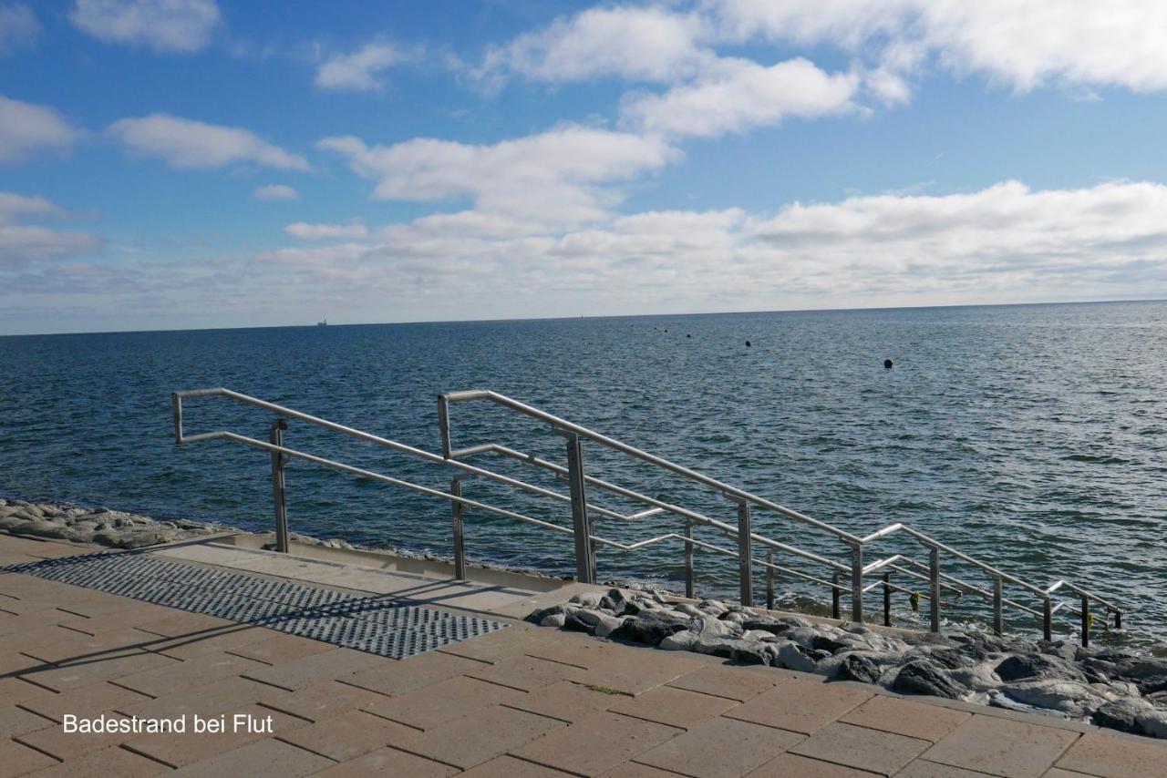 Pole Poppenspaeler Mit Ladestation Büsum Kültér fotó